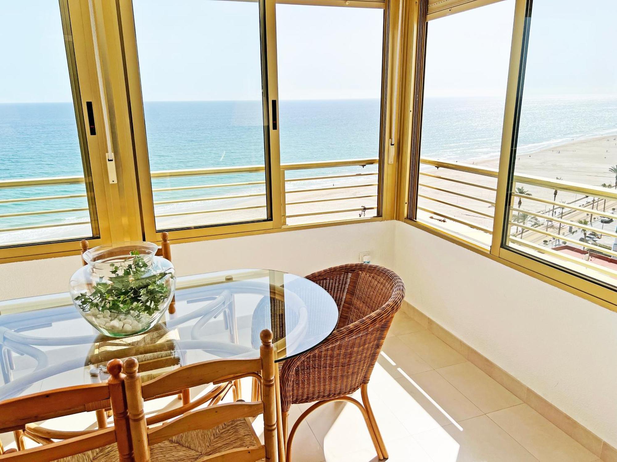 Oasis Frente Al Mar. Parking Gratis Apartment Ел Кампело Екстериор снимка