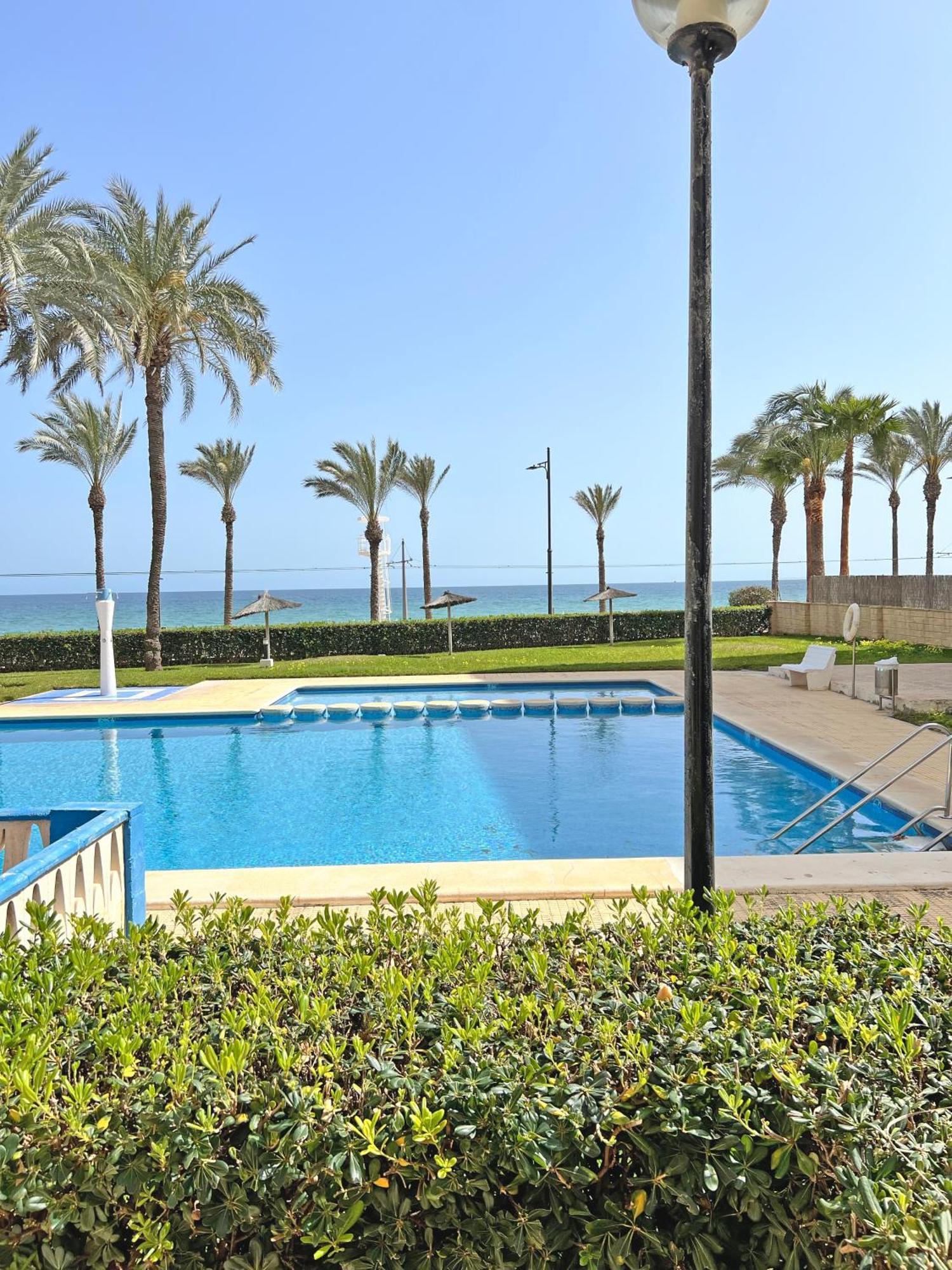 Oasis Frente Al Mar. Parking Gratis Apartment Ел Кампело Екстериор снимка